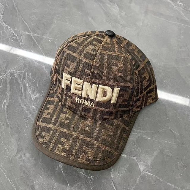 Gucci Cap: seller detail photo 13