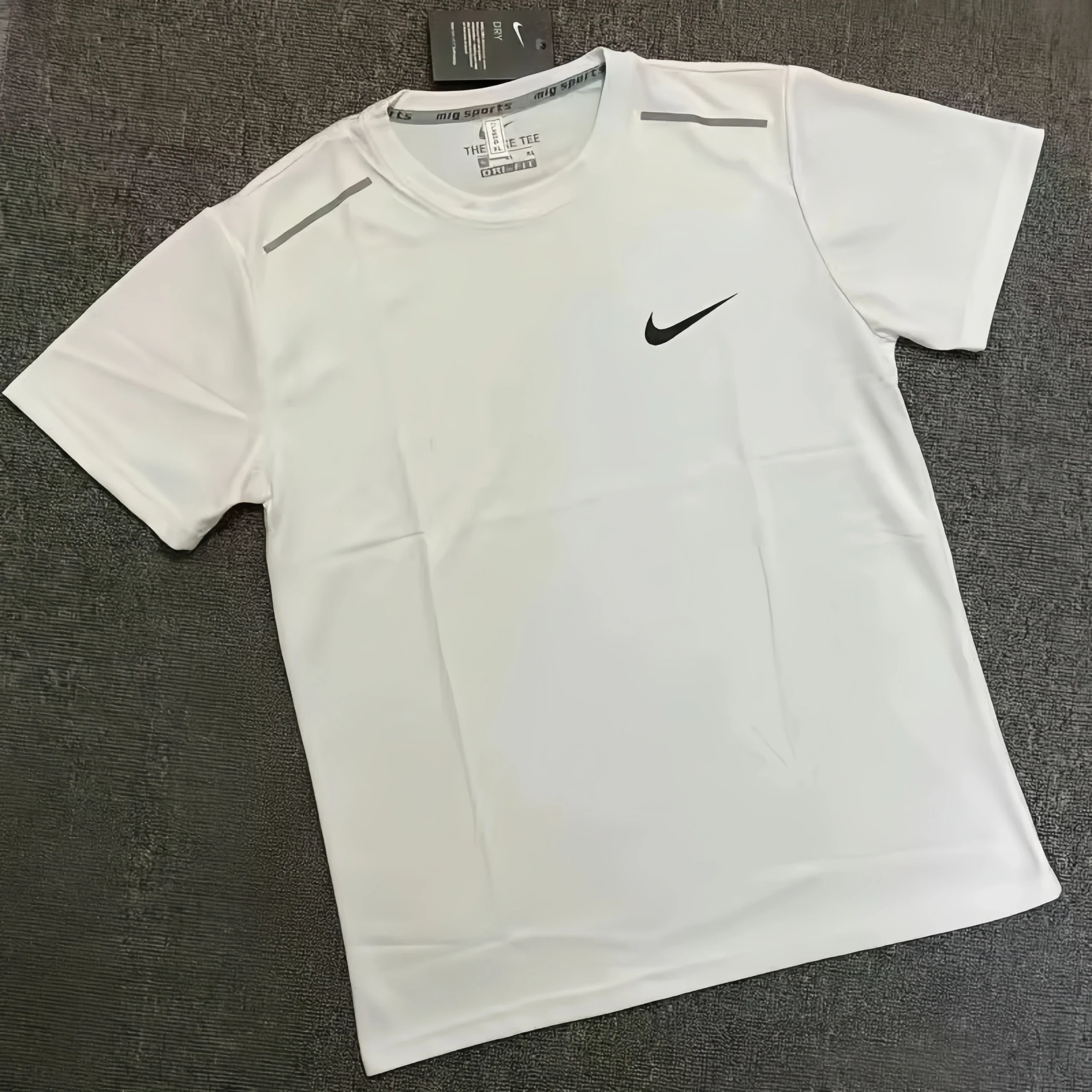NikeTee