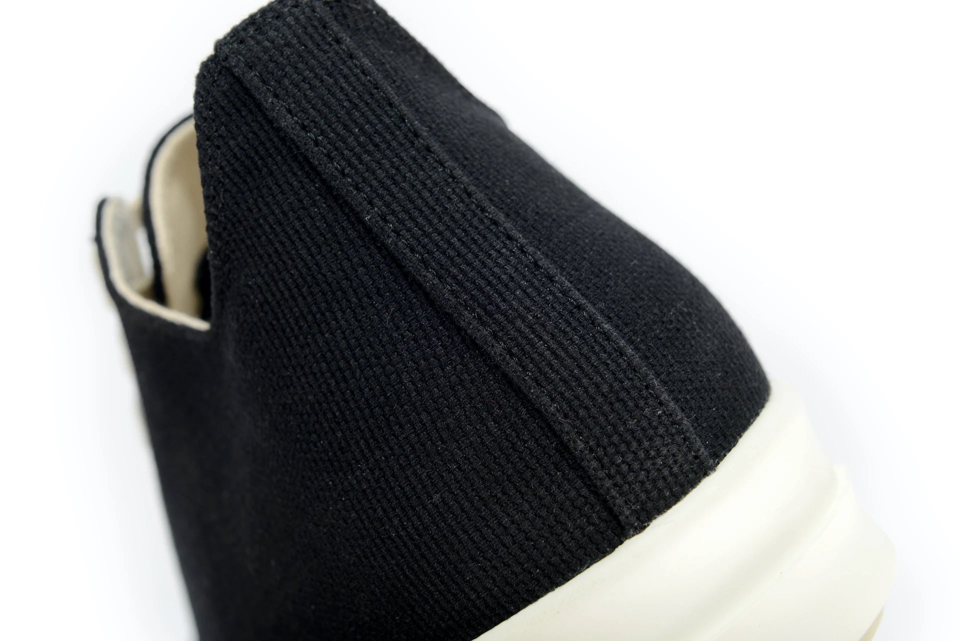 2023 New Canvas High-Top Black - Shop Owner's Recommendation