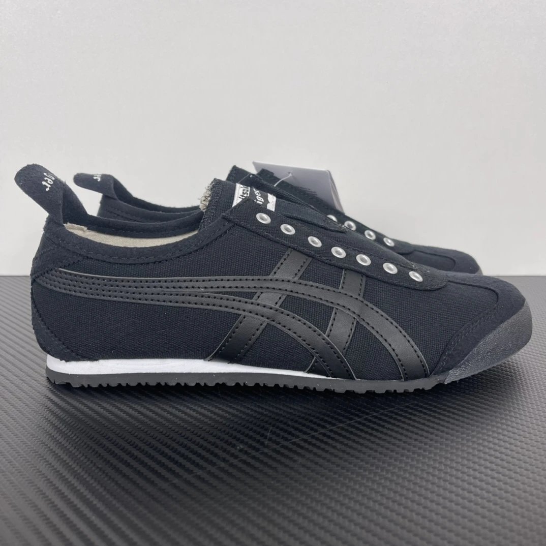 All Black D3K0Q-9090