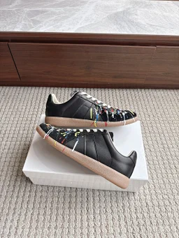 thumbnail for [GZ Guangzhou]link1 MM6 German training casual shoes series collection!