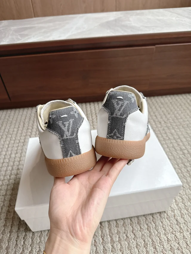 MM6 Maison Margiela Sneakers German Training product detail image 6
