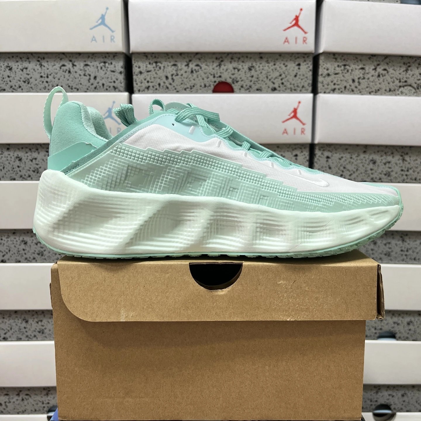 4215绿白