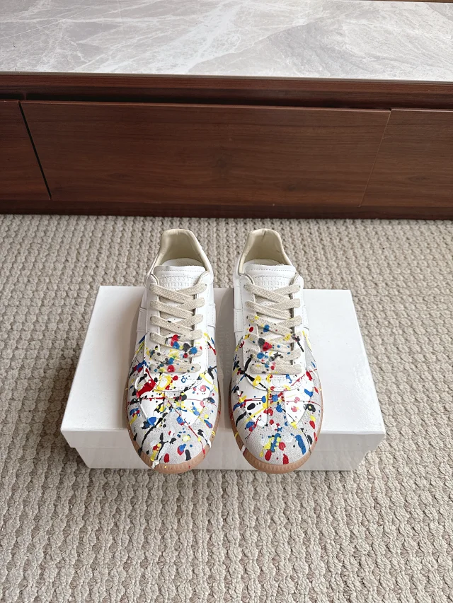 MM6 Maison Margiela Sneakers German Training product detail image 26