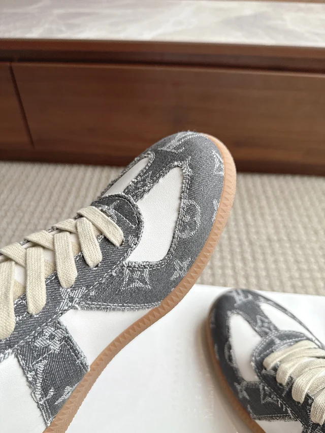MM6 Maison Margiela Sneakers German Training product detail image 7