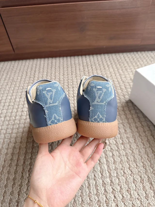 MM6 Maison Margiela Sneakers German Training product detail image 23