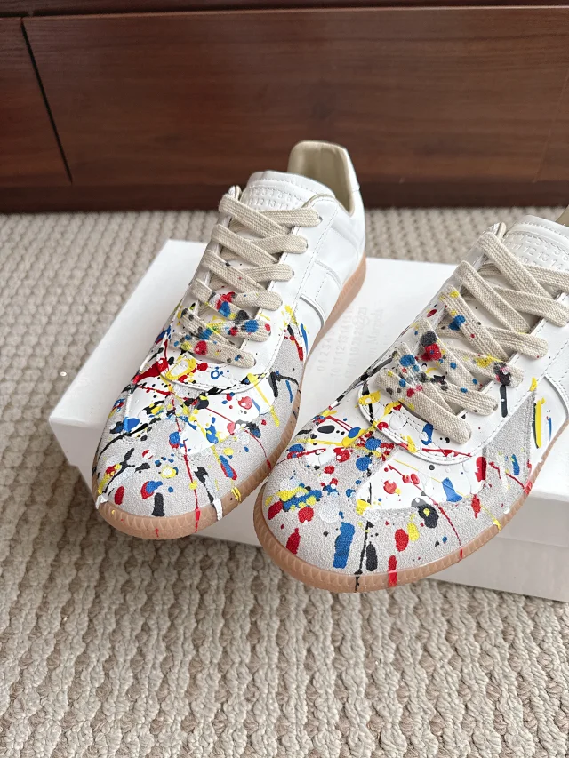 MM6 Maison Margiela Sneakers German Training product detail image 32