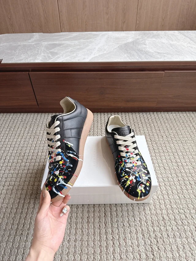 MM6 Maison Margiela Sneakers German Training product detail image 37