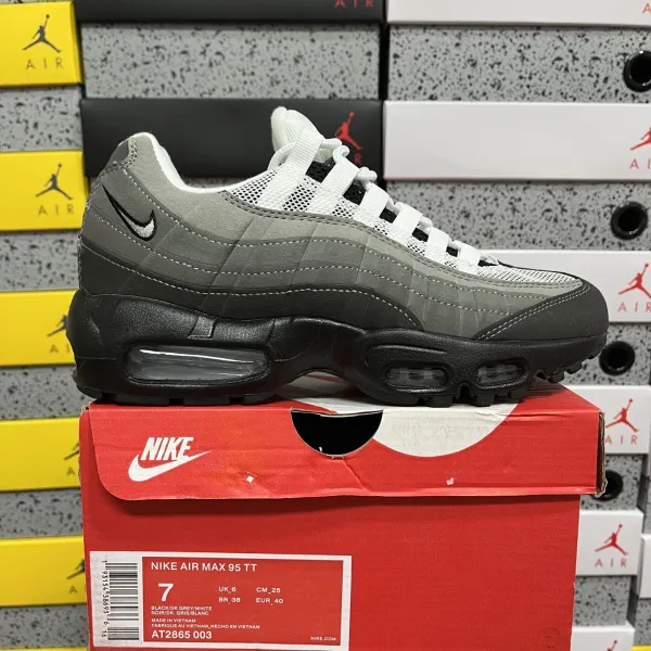 Nike Air Max 95 TT Black / Dark Grey / White Sneakers - 1