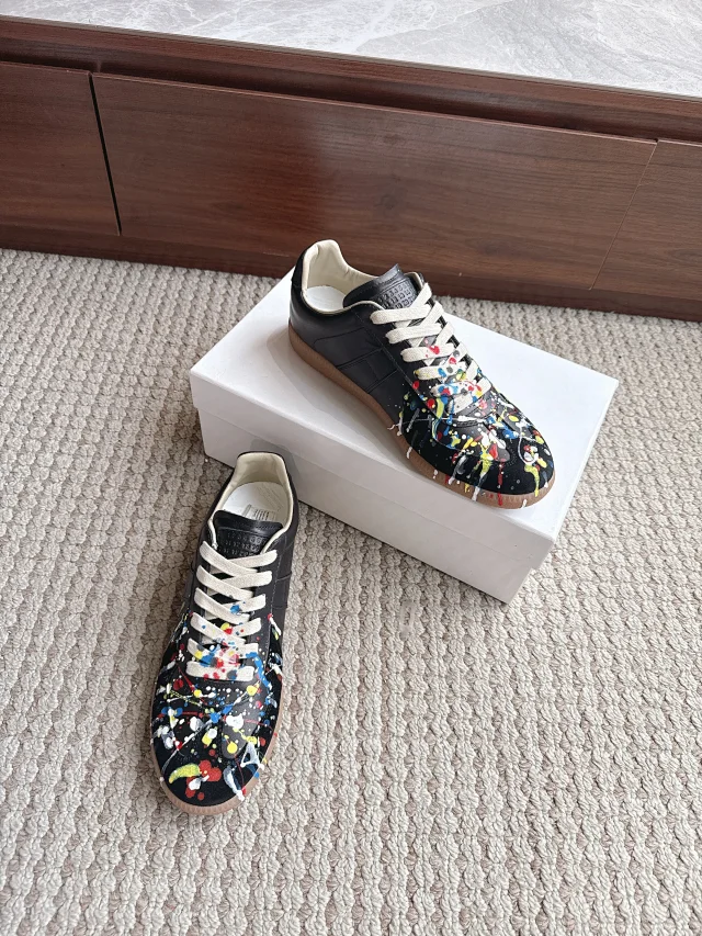 MM6 Maison Margiela Sneakers German Training product detail image 40