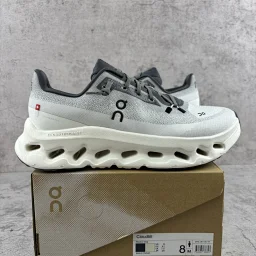 thumbnail for 【EG Batch】Link1 On 昂跑  Cloudtilt 舒适轻盈 低帮跑步鞋合集！