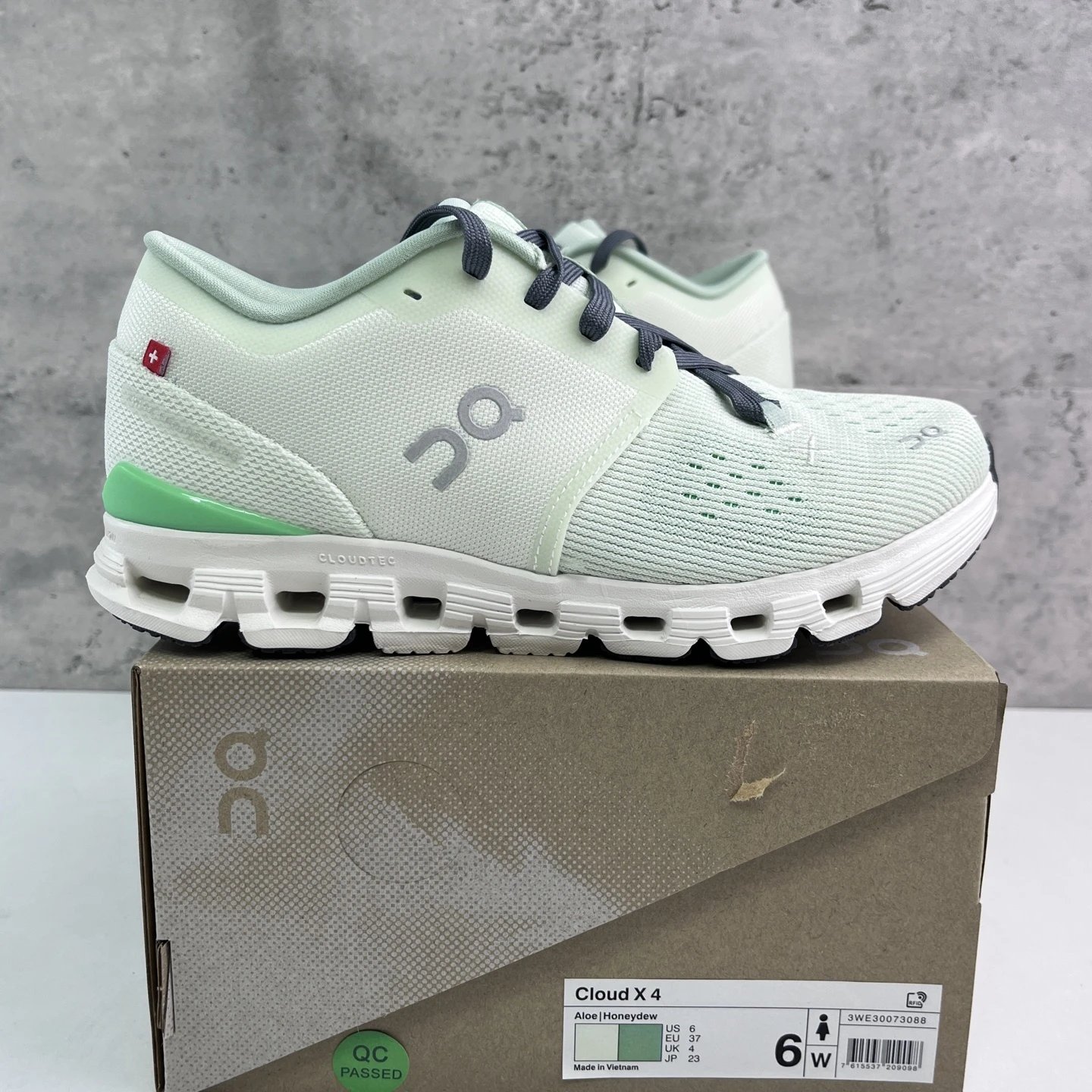 3WE30073088 绿色