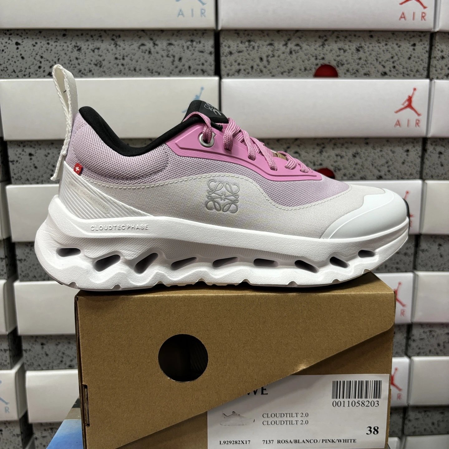 3WE10872909 Pink White 36-39