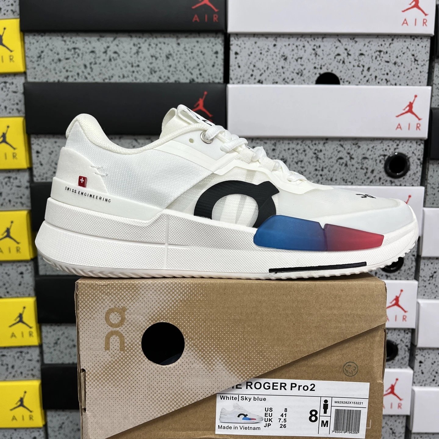 2840白蓝红