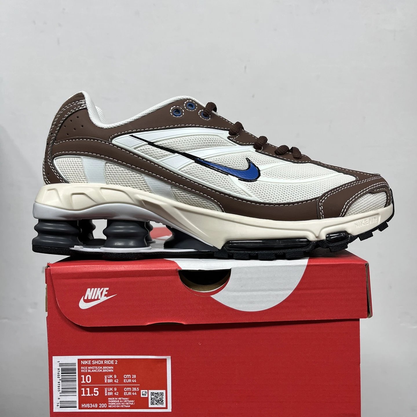 Brown HV6349-200 (40-46)