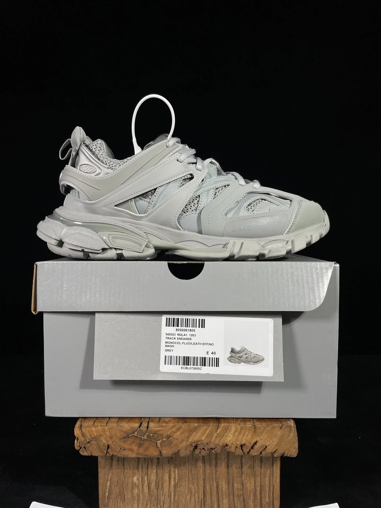 VG3.0 1203 medium gray