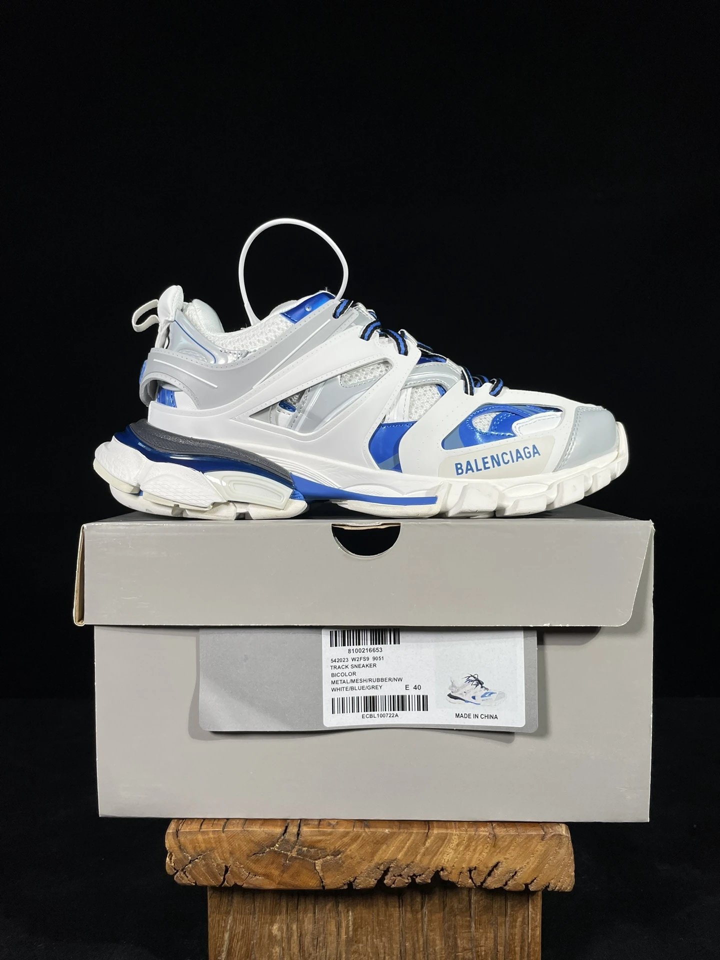 VG3.0 9051 White Blue Grey