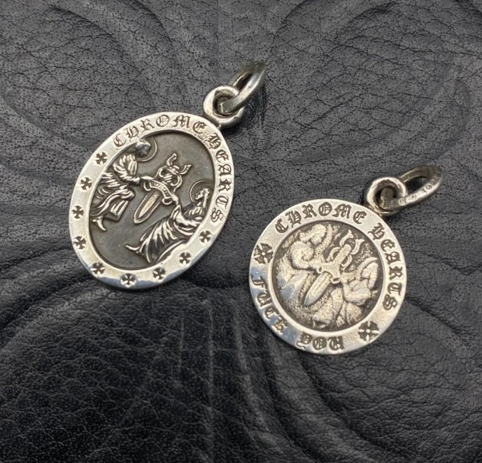 Ins popular angel disc pendant