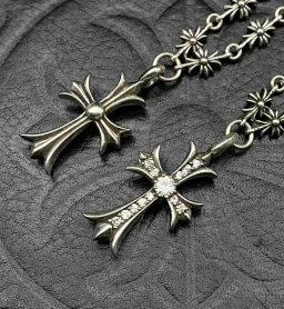 thumbnail for The ins-style popular couple necklace is set with diamonds