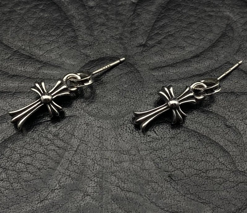 Chrome Hearts Earring - $28