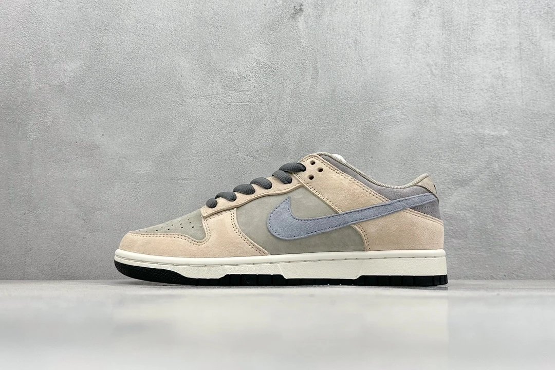 Nike Dunk Low Light Gray Suede Skate Shoes