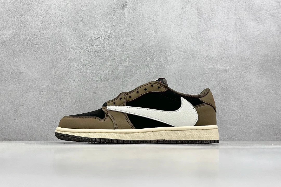 Nike Air Jordan 1 Low Brown Black Sneakers