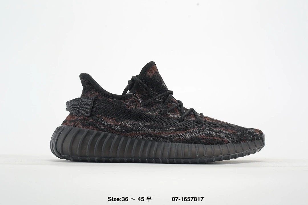 Yeezy Black Red Knit Low-Top Cushioned Running Sneakers