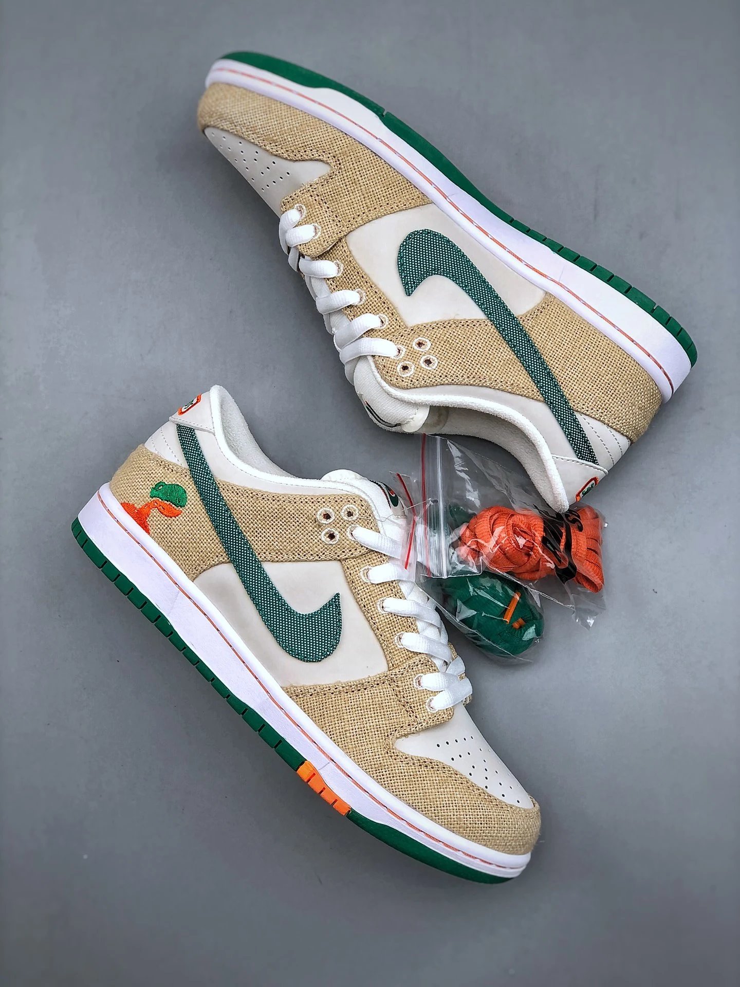 Nike Dunk Low Beige Green Canvas Skate Shoes