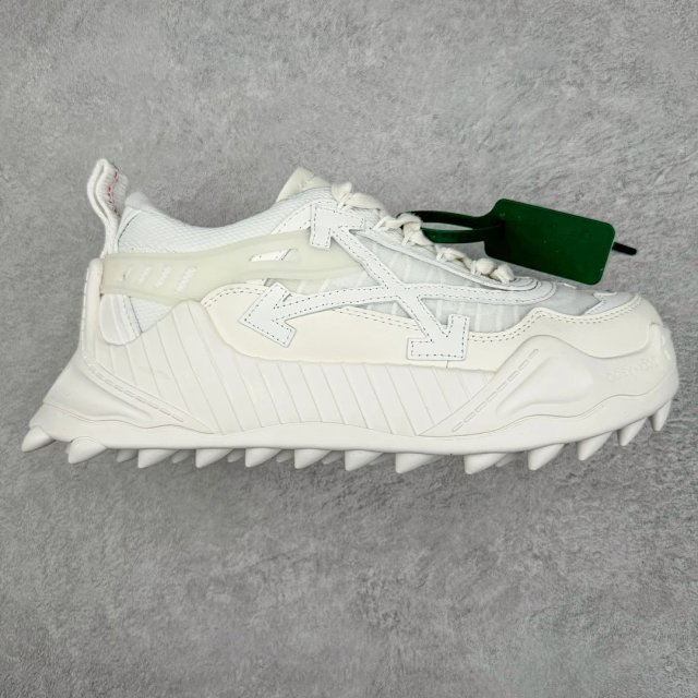 Off White Off-White White Trail 3D Arrow Chunky Sneakers - Buy on Kakobuysheetfind