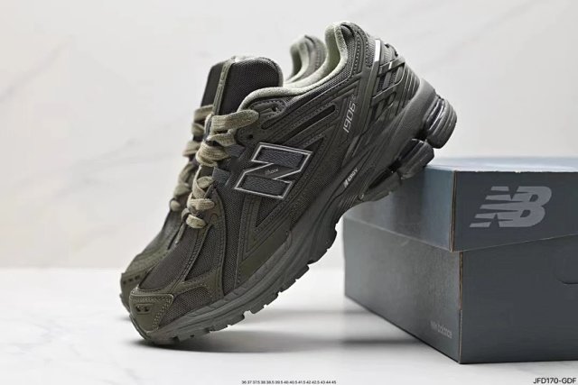New Balance New Balance 990 Military Green Retro Running Sneakers - Buy on Kakobuysheetfind