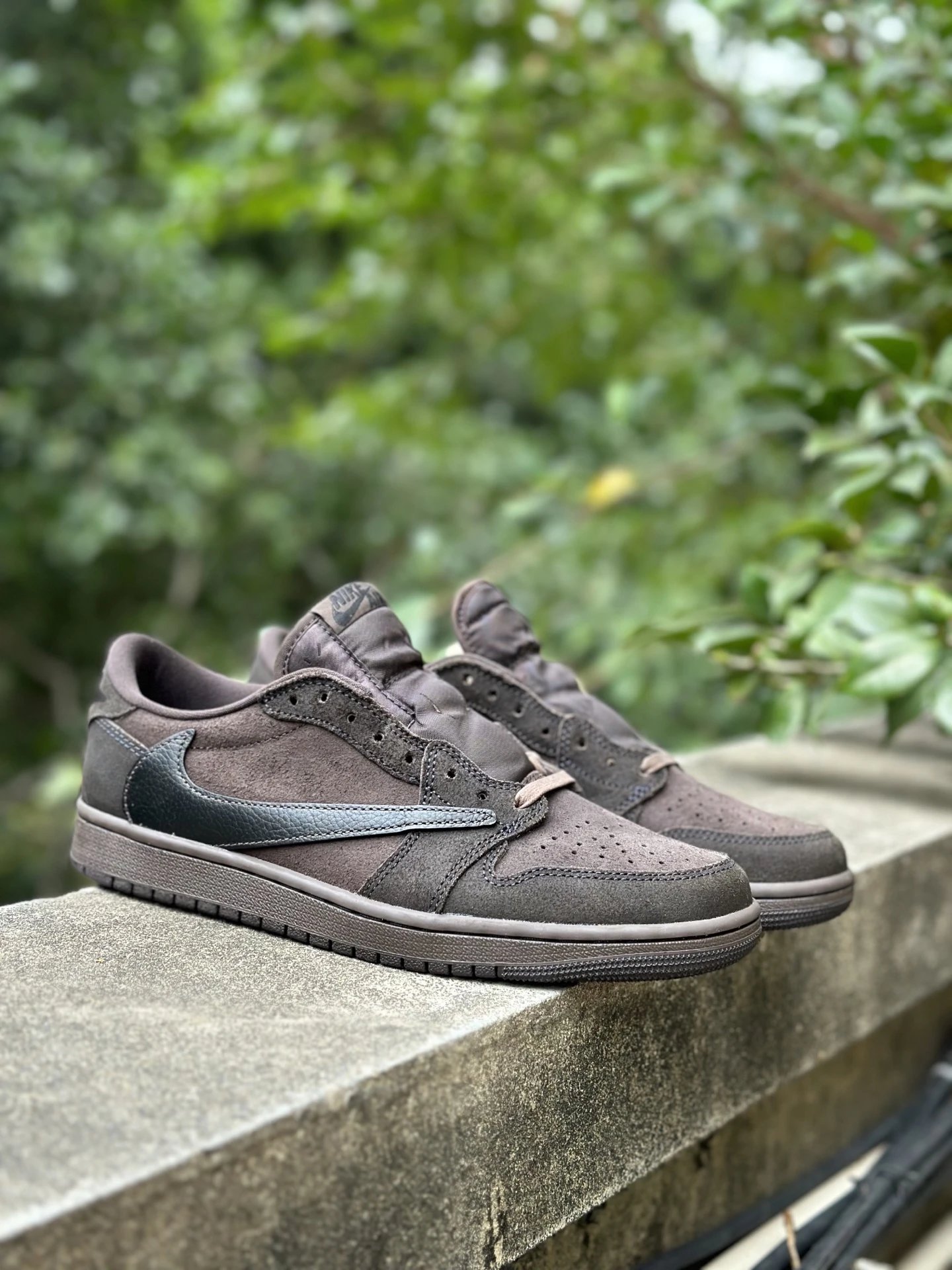 Nike Air Jordan 1 Low Travis Scott Mocha Suede Shoes