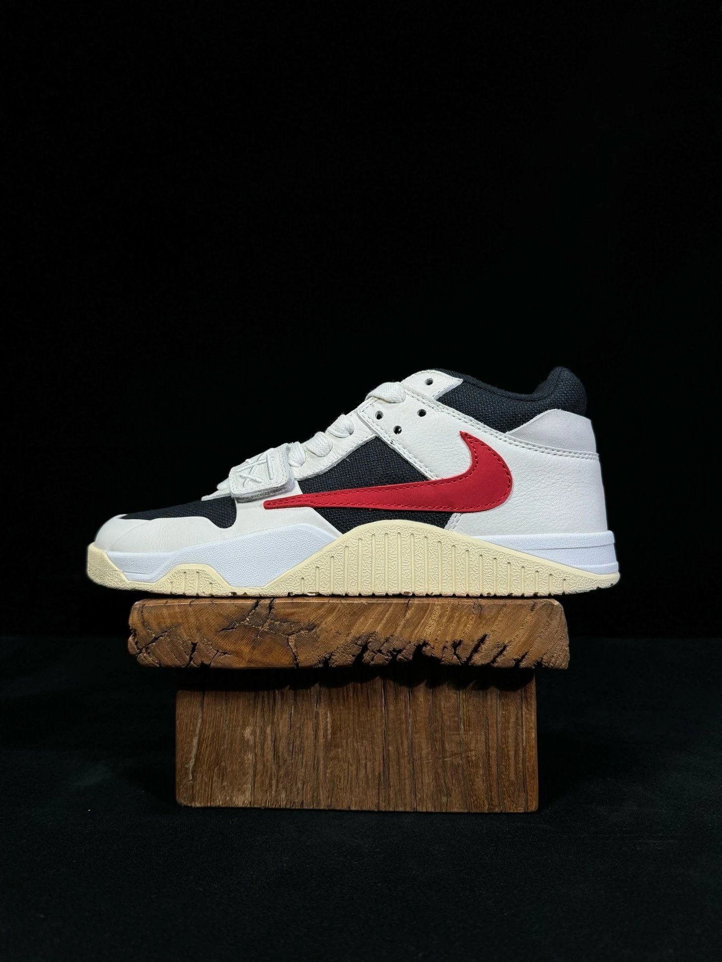 Nike Retro Mid Red Black White Sneakers Shoes