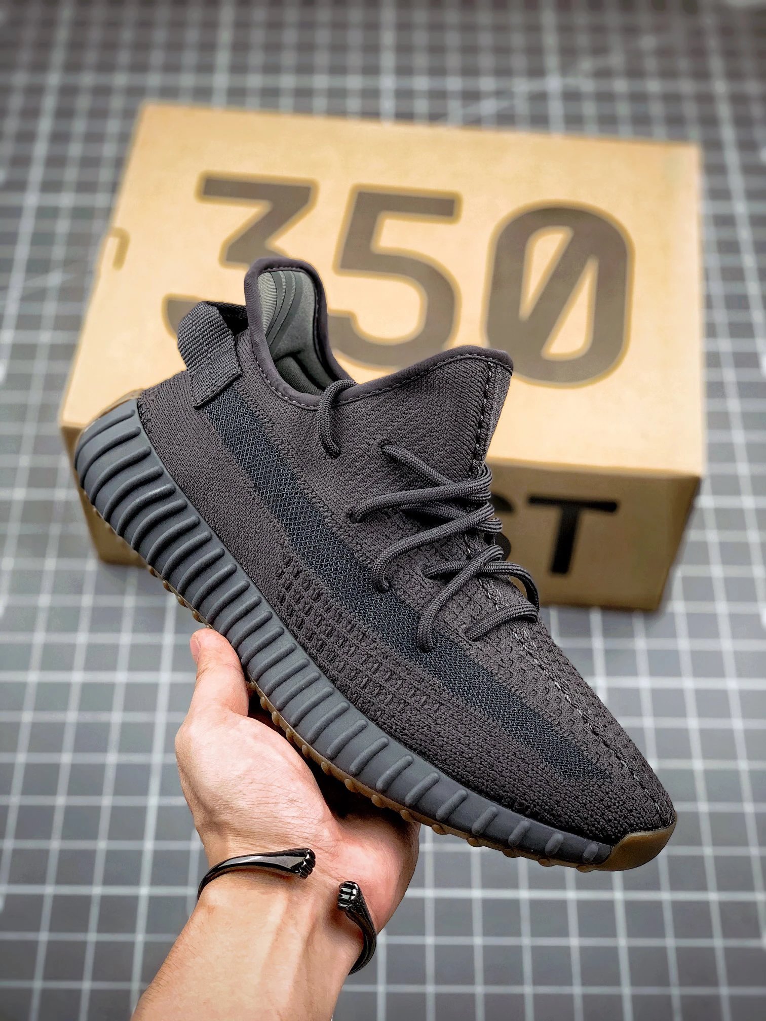 Yeezy 350 V2 Cinder Black Grey Knit Boost Sneakers