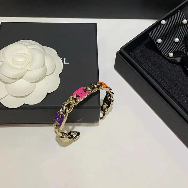 Chanel Jewelry Logo Cuff Bracelet product detail image 13