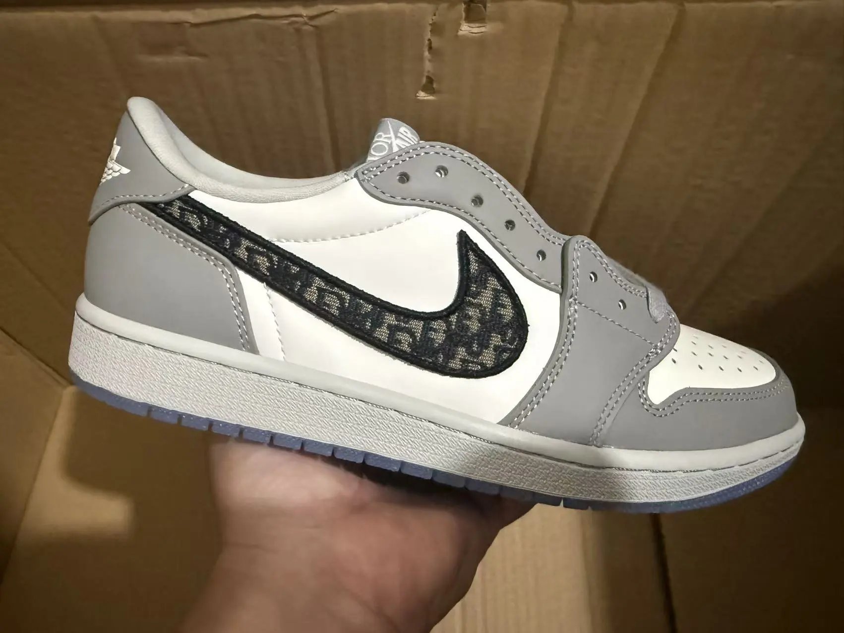 Low end Dior