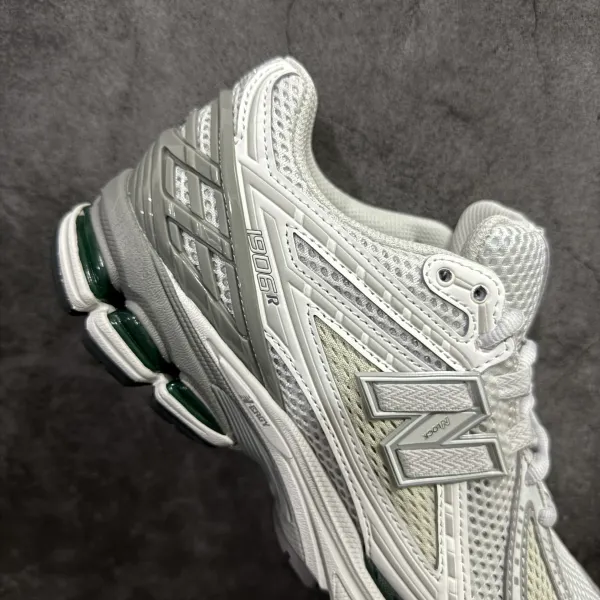 New Balance 1906A Silver Metallic Running Shoes - 12