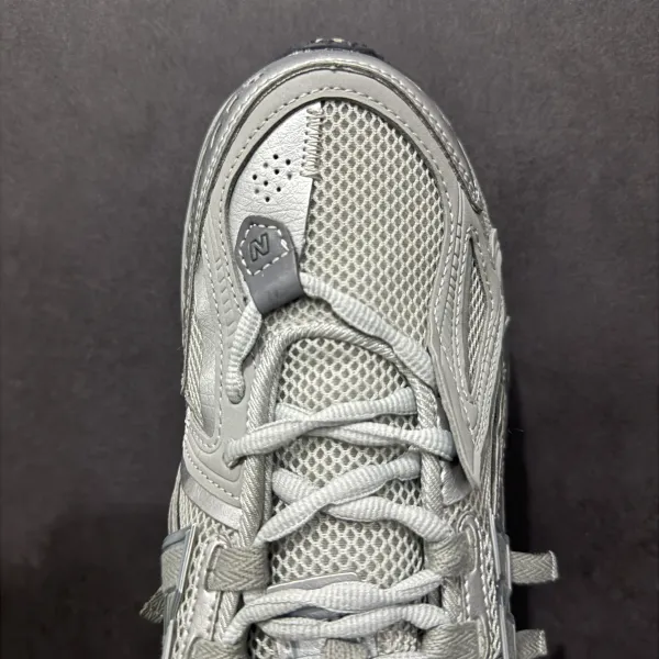 New Balance 1906A Silver Metallic Running Shoes - 26