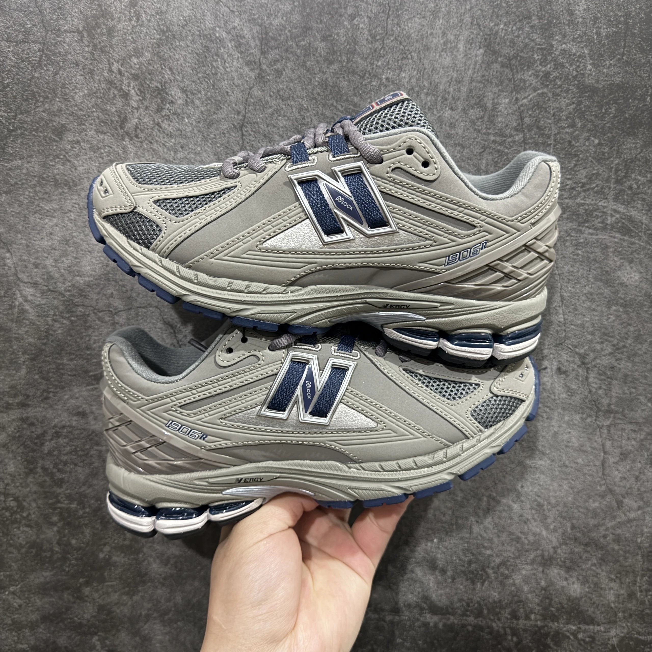 New Balance 1906A Silver Metallic Running Shoes - 45