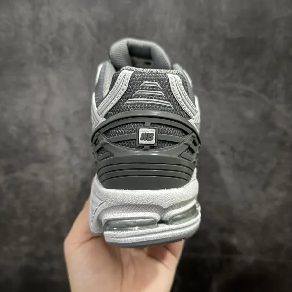 New Balance 1906A Silver Metallic Running Shoes - 17