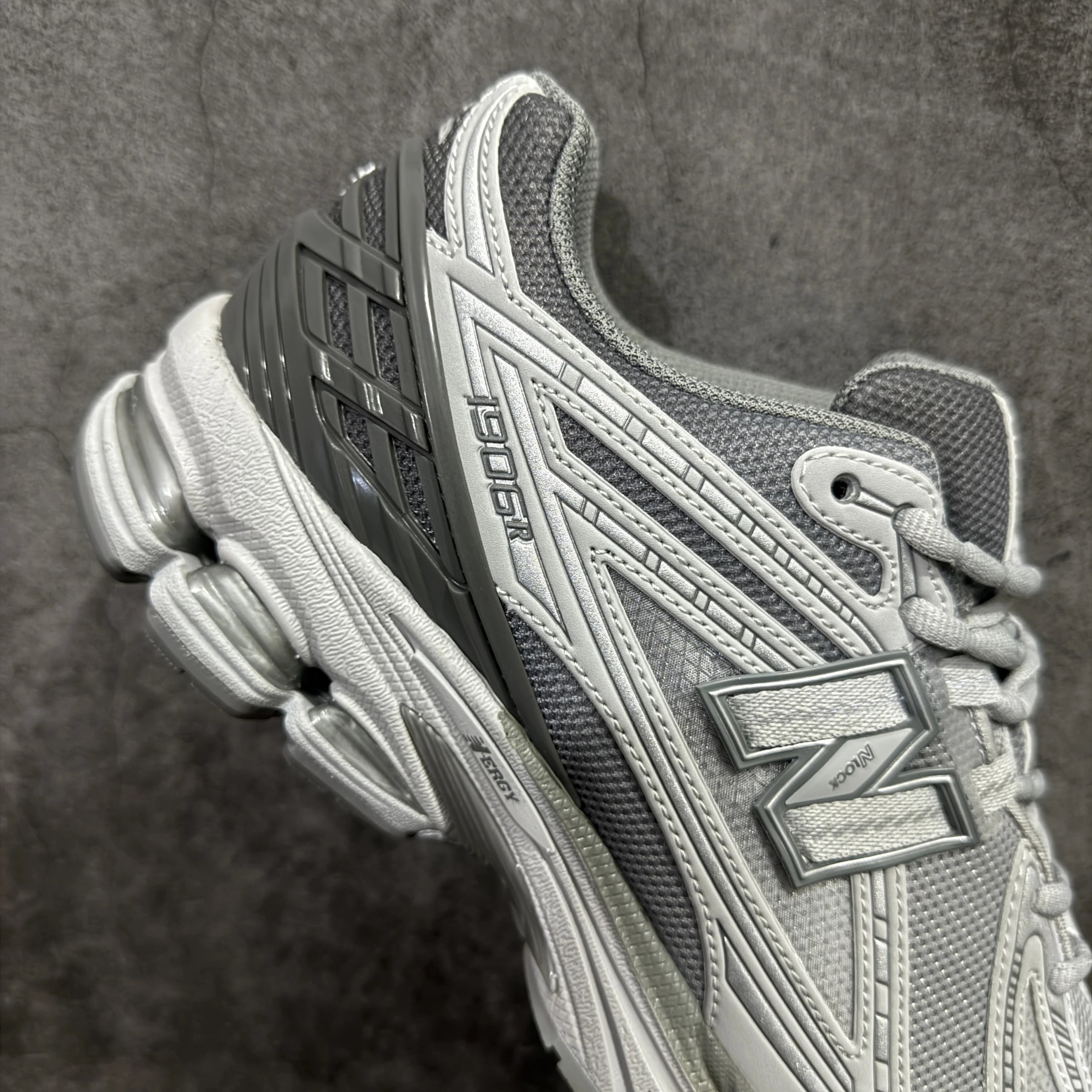 New Balance 1906A Silver Metallic Running Shoes - 22