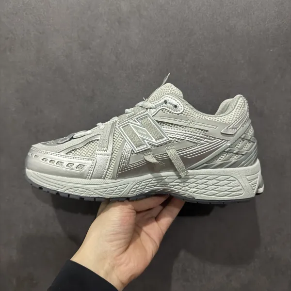 New Balance 1906A Silver Metallic Running Shoes - 30