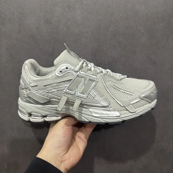 New Balance 1906A Silver Metallic Running Shoes - 28