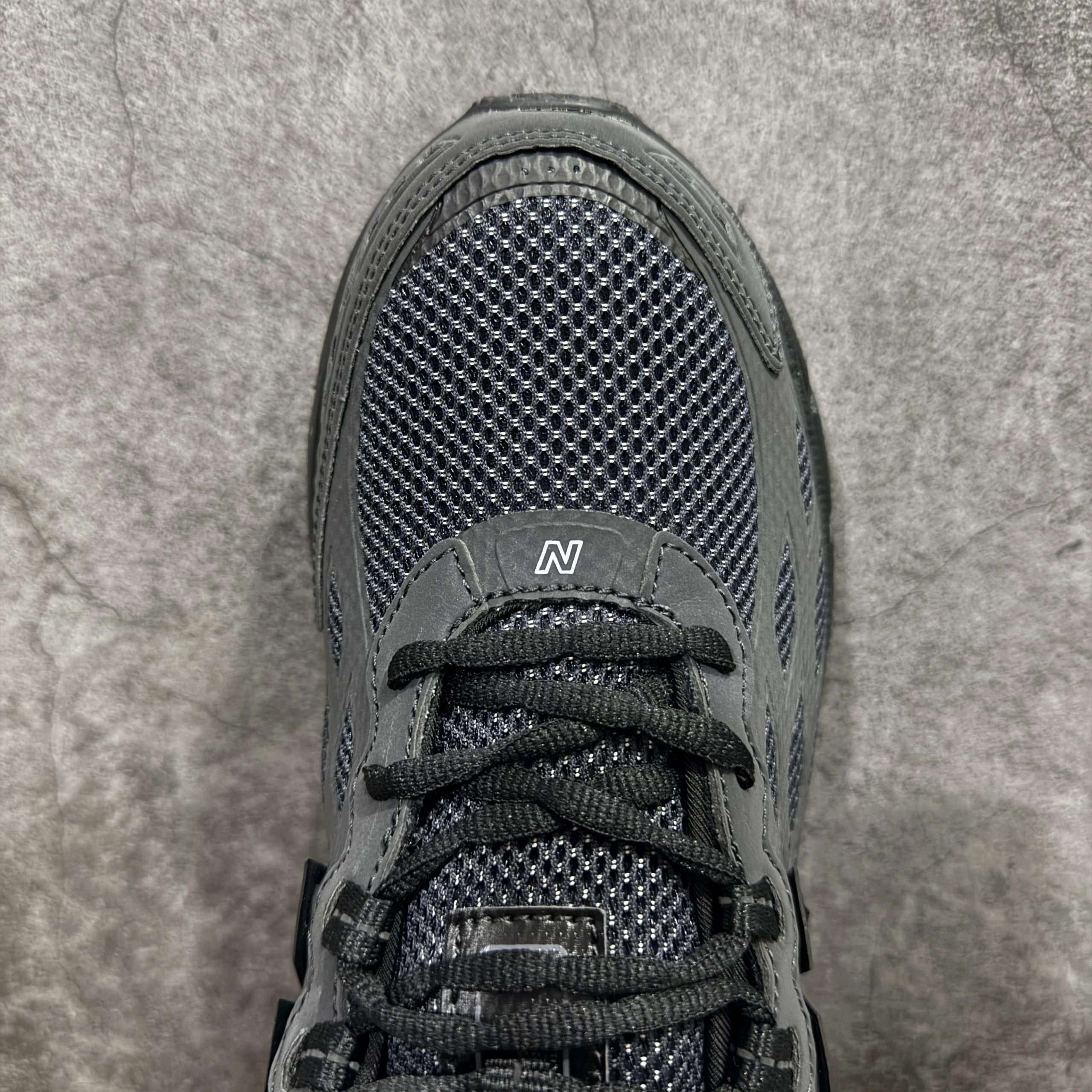 New Balance 1906A Silver Metallic Running Shoes - 40