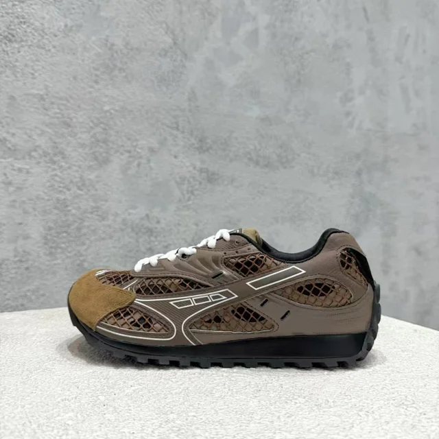 Unbranded Sneakers Mesh-panel low-top with metallic overlays product detail image 11