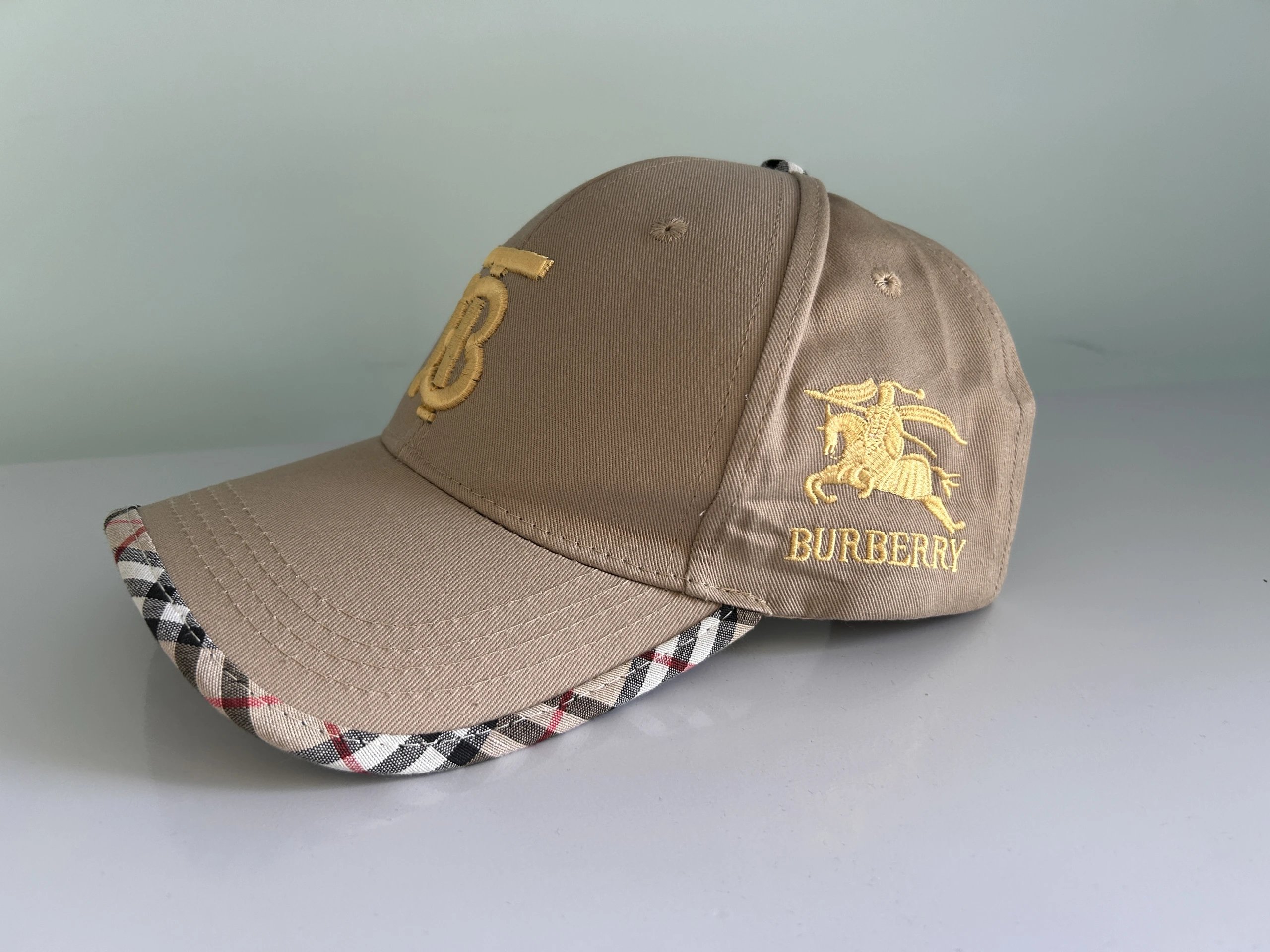 Burberry Baseball Cap 5
