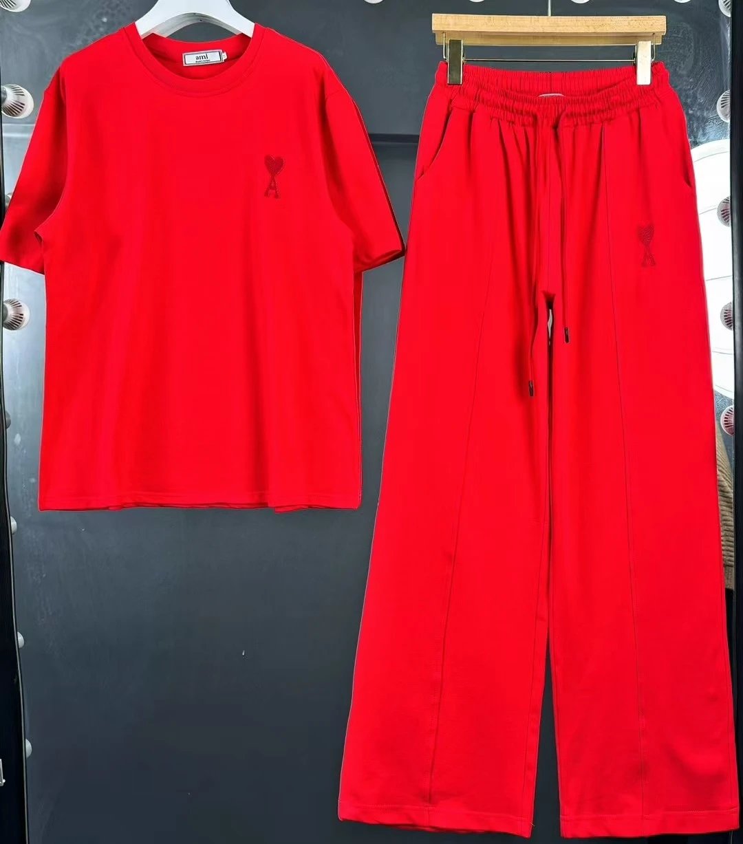 AMI Paris Red Heart Logo T-Shirt and Wide-Leg Sweatpants Set