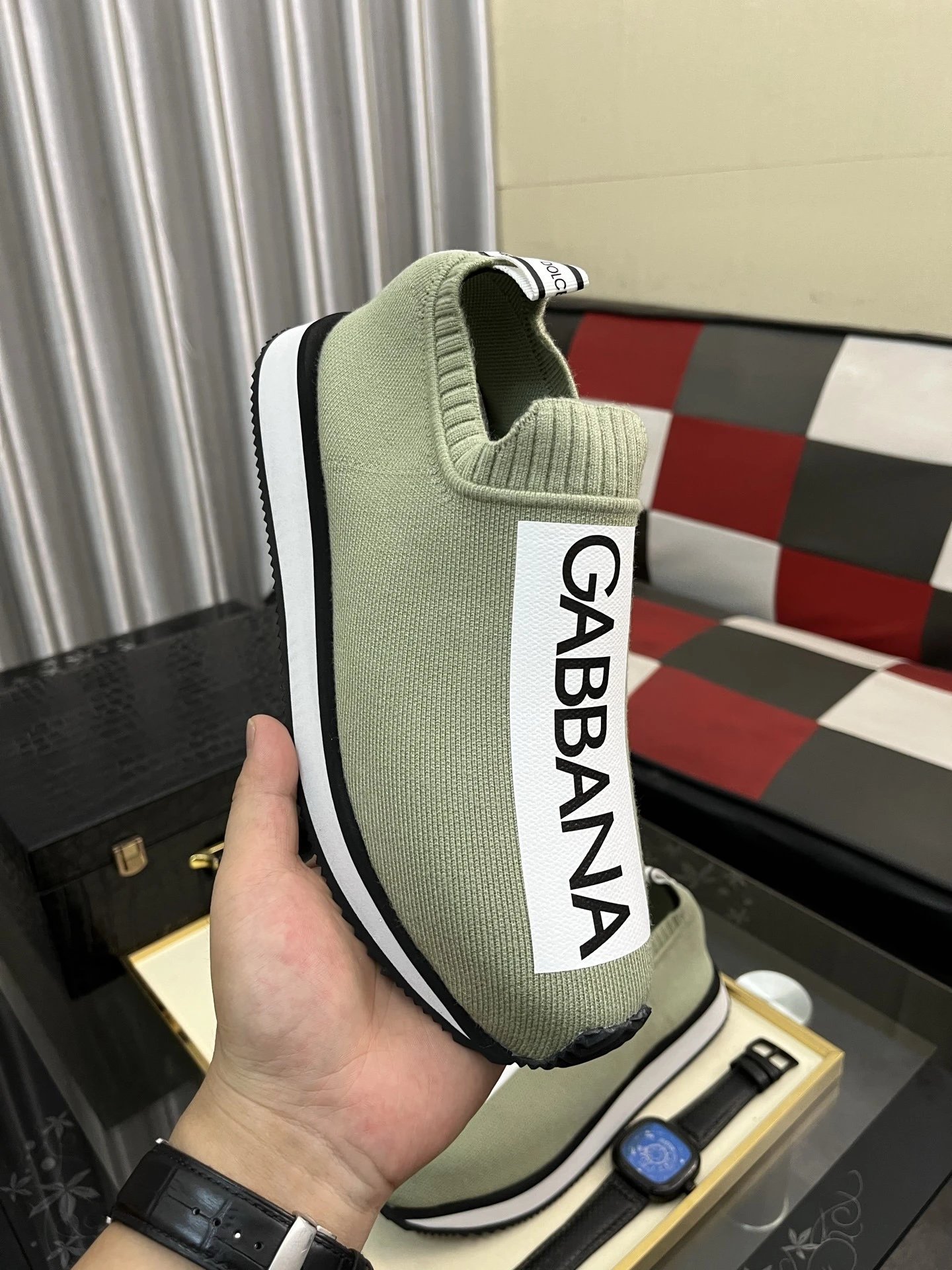 05
