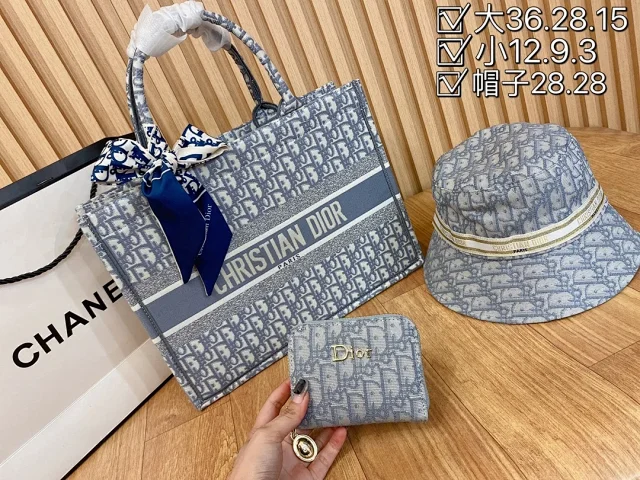 Louis Vuitton Handbags Tote Bag Set product detail image 10