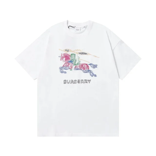 Burberry T-Shirts Short-Sleeve Logo and Graphic T-Shirt product detail image 9