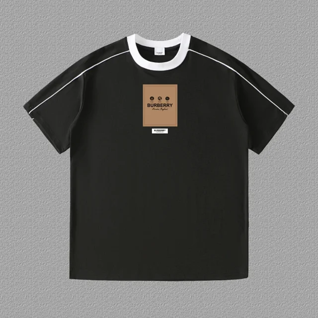Burberry T-Shirts Short-Sleeve Logo and Graphic T-Shirt product detail image 6